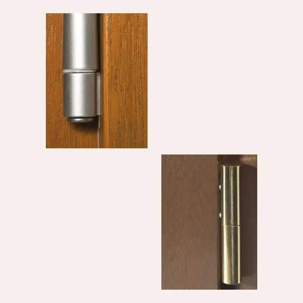 Cette image montre deux charnières de porte distinctes en métal, l'une en finition argentée sur du bois clair et l'autre en finition dor