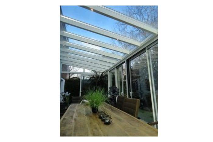 veranda-blanc-salle-a-manger