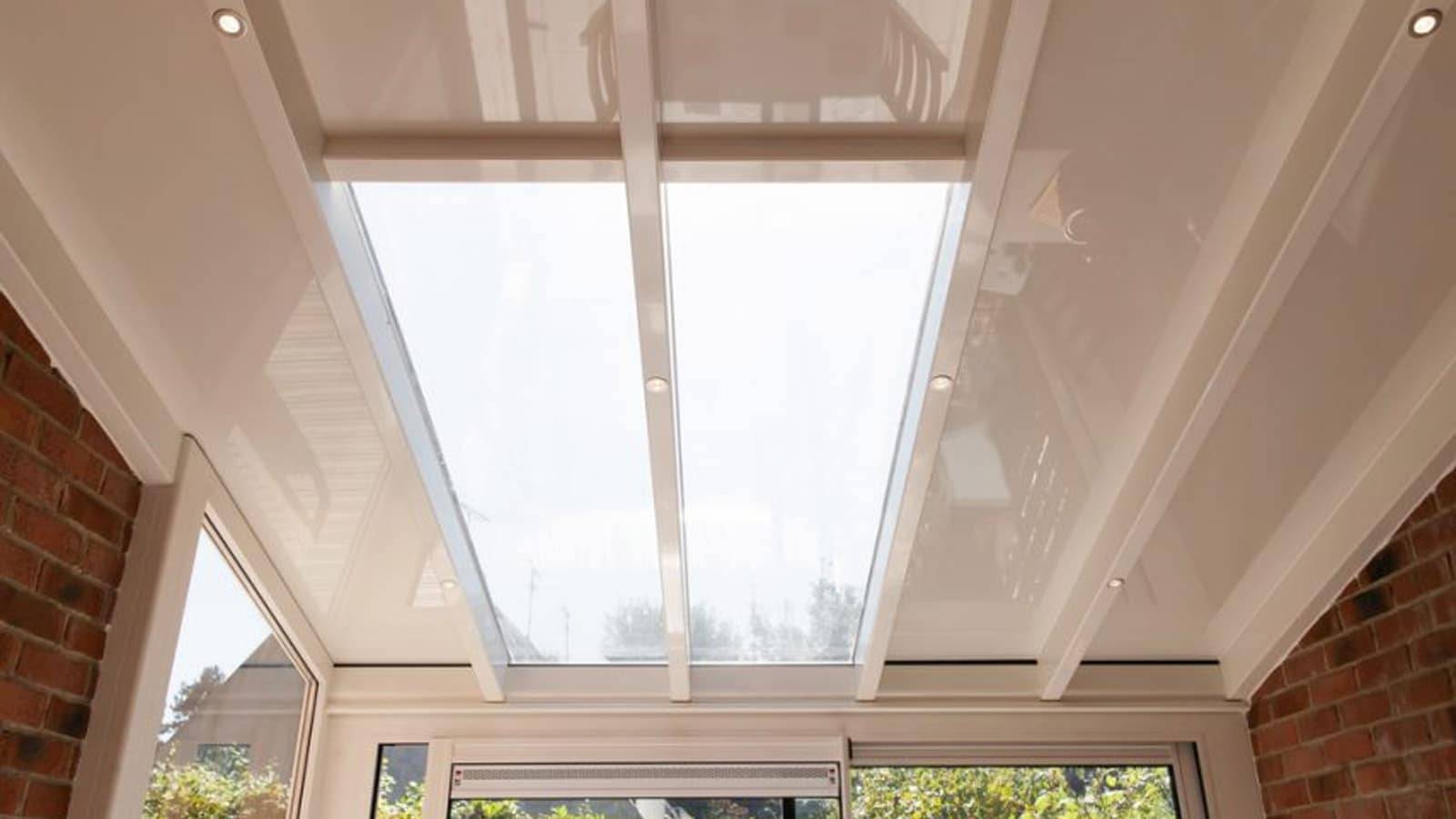 veranda-leds-toit-blanc